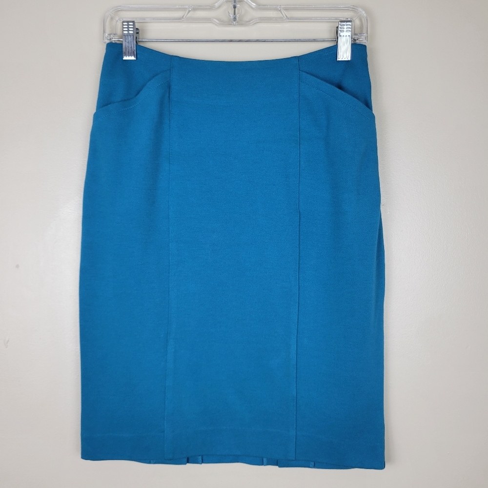 Cabi Sigourney Pencil skirt